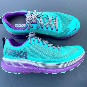 HOKA: challenger